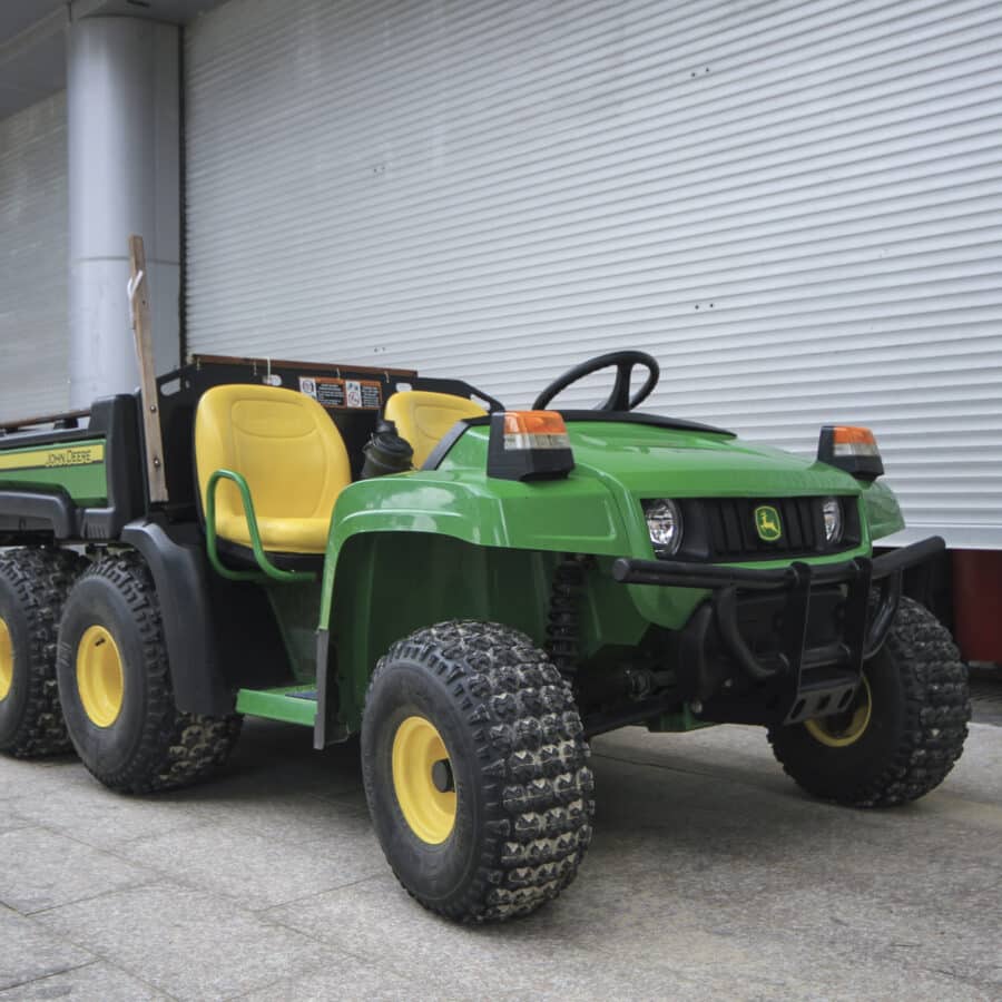 John Deere Gator