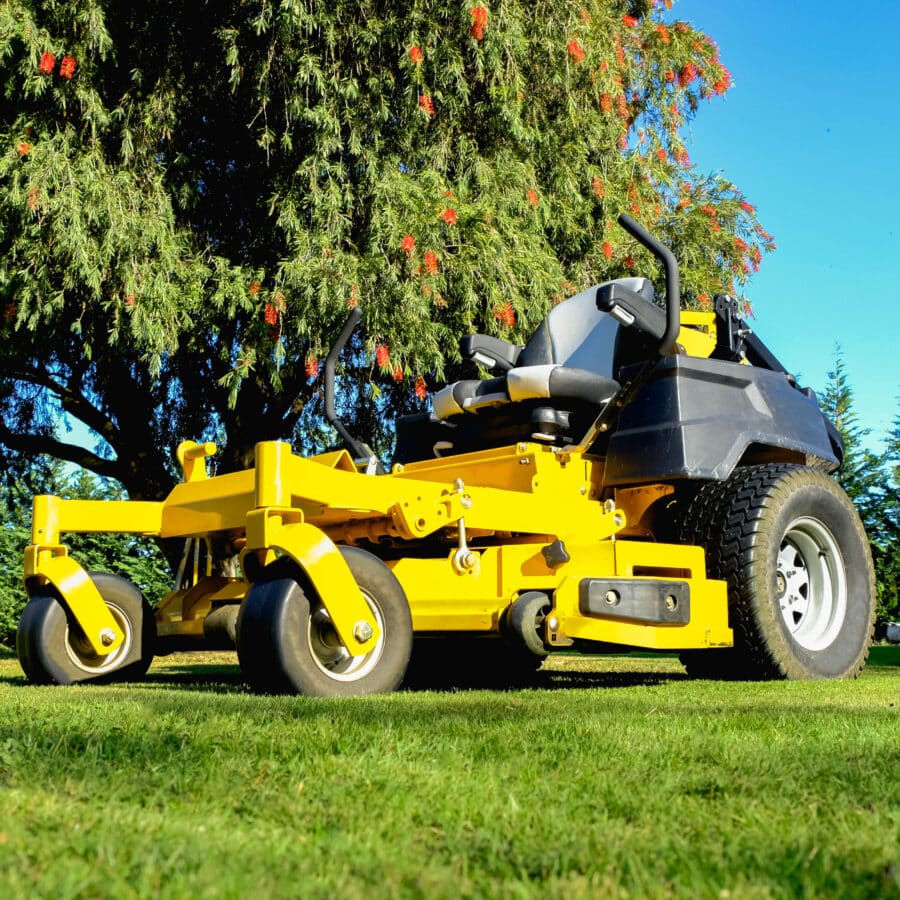 Zero-Turn Mower