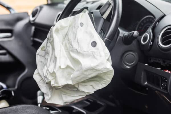 How Do You Know If You Have A Defective Airbag Case?